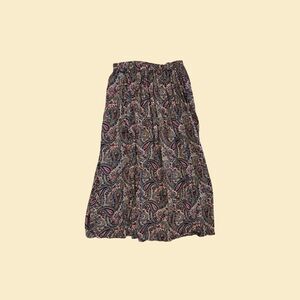 Vintage 70s/80s paisley skirt, size 12 Lee Winter pink/purple rayon maxi skirt
